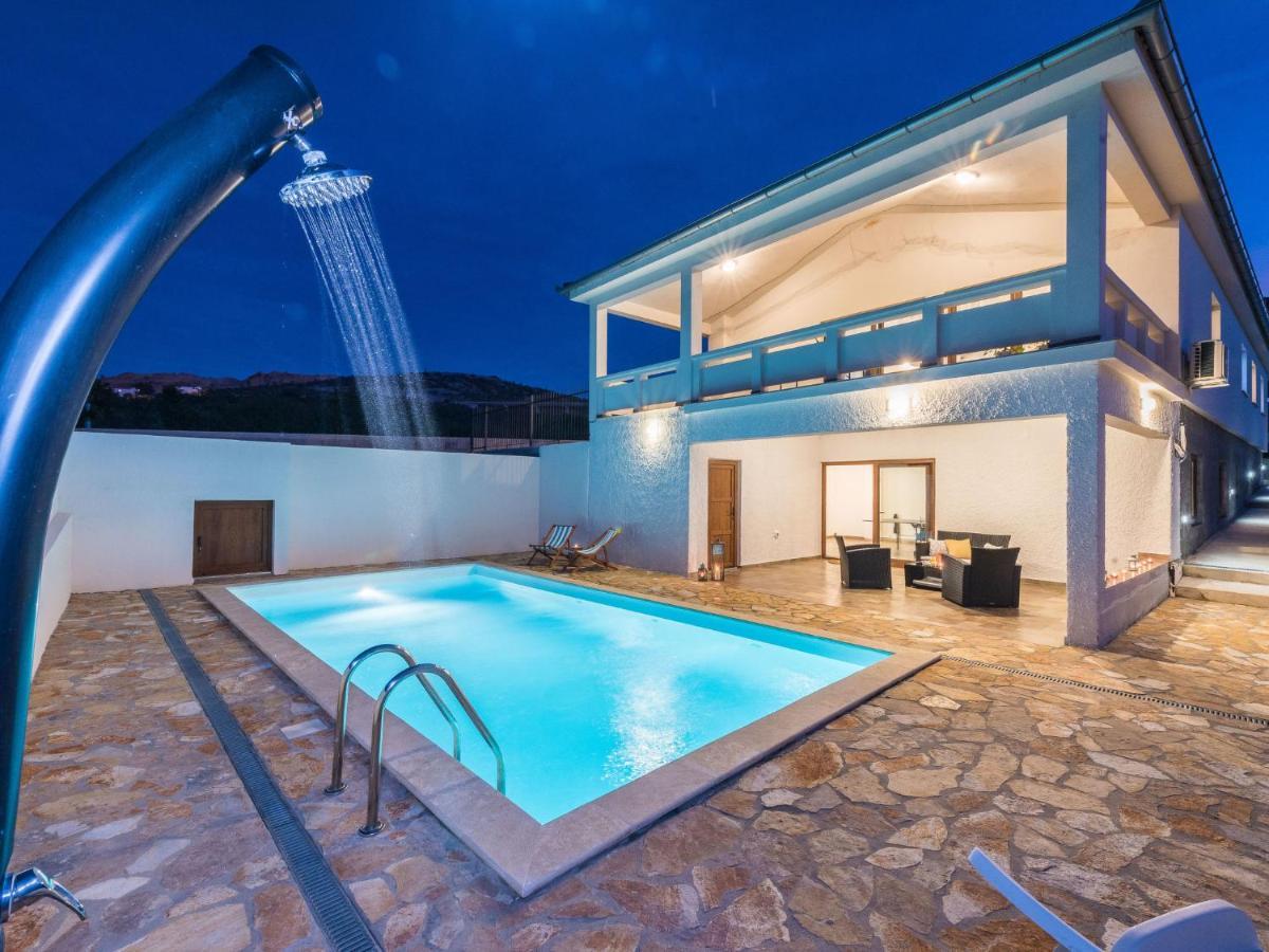 Holiday Home Velebit By Interhome Rovanjska Zewnętrze zdjęcie