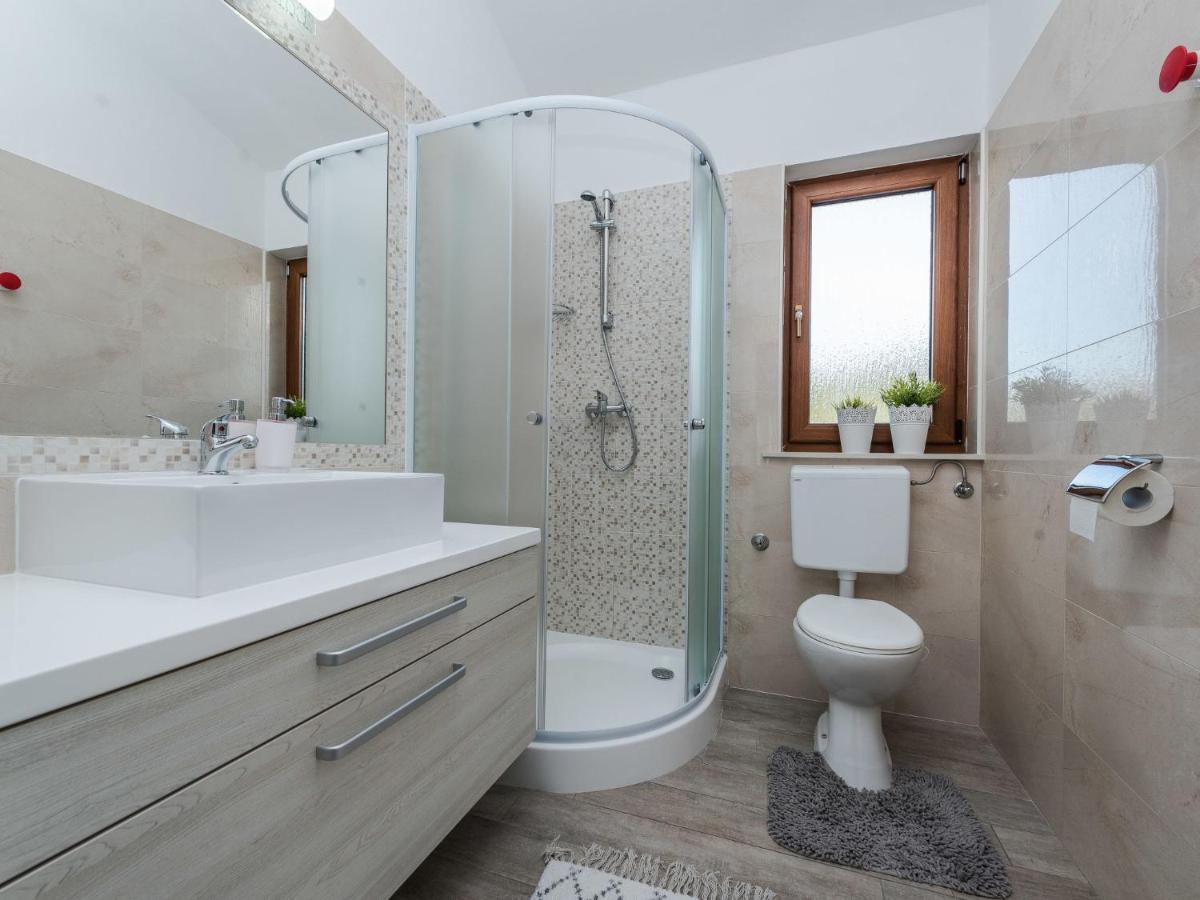 Holiday Home Velebit By Interhome Rovanjska Zewnętrze zdjęcie