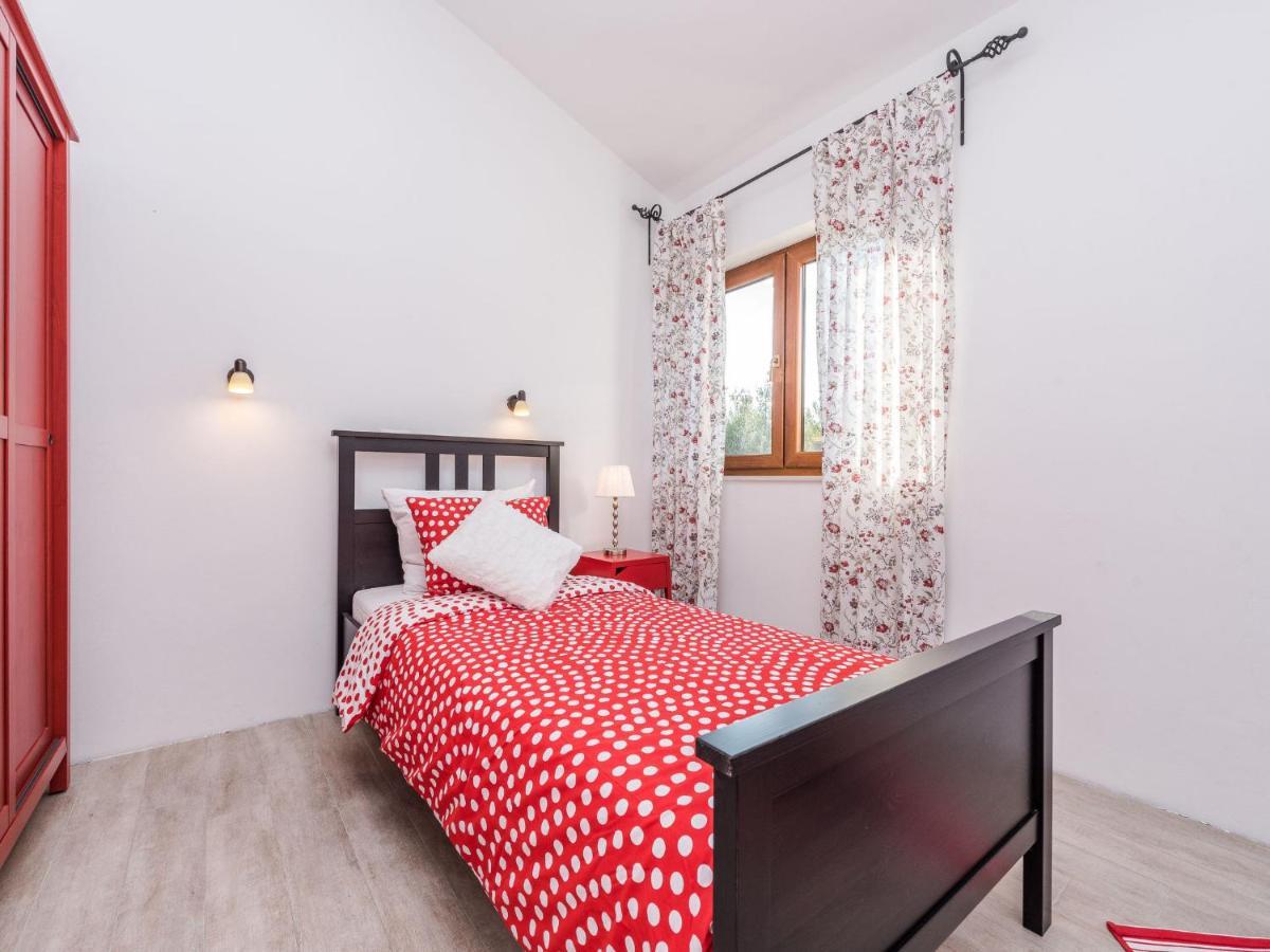 Holiday Home Velebit By Interhome Rovanjska Zewnętrze zdjęcie